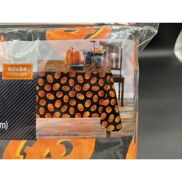 Celebrate Halloween Pumpkins Vinyl Tablecloth 60 x 84 Black Orange NEW - Picture 3 of 5